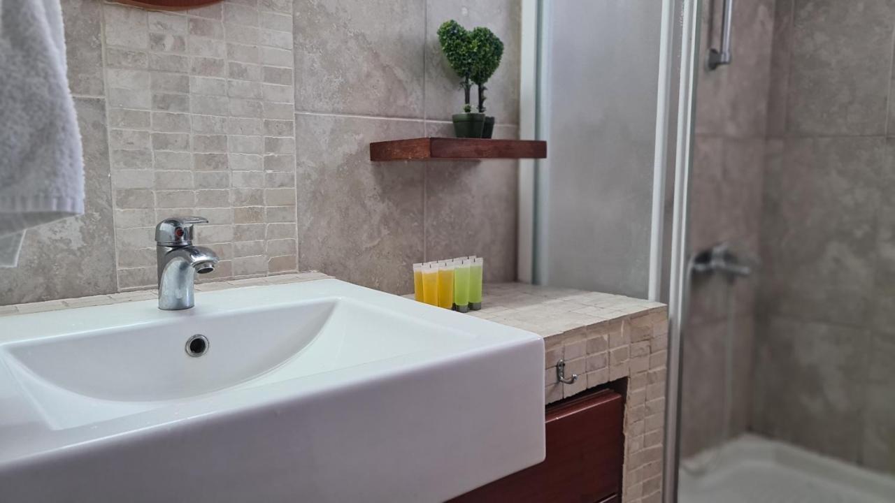 Stay Antique Apartment Ларнака Экстерьер фото